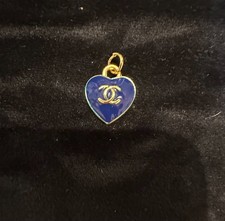 Charm Chanel BLU cuore bottone