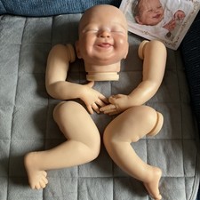 RARO Reborn Baby Doll Kit di