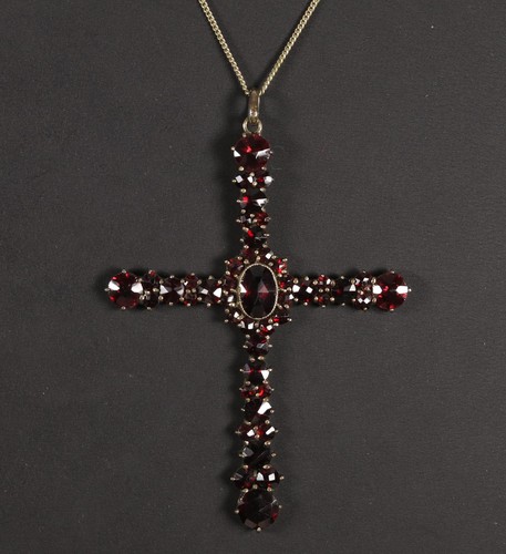 Bellissimo ciondolo croce - bellissimo,