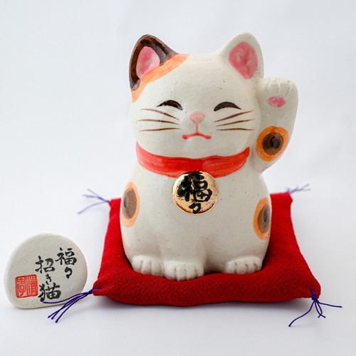 Gatto portafortuna giapponese