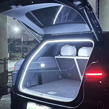 Striscia LED bagagliaio auto