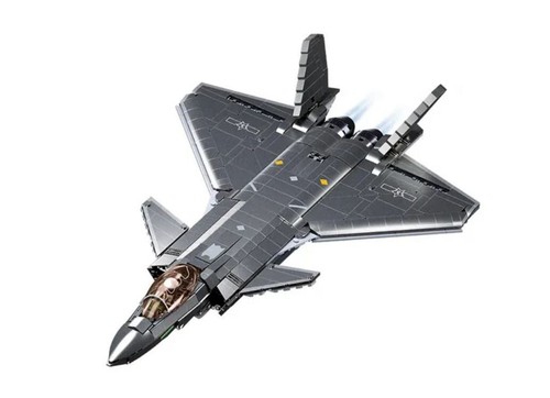 Aereo mimetico bombardiere