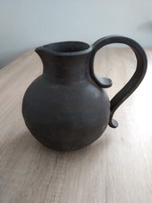 Grande brocca antica. Argilla nera. Boemia. Inizio XX secolo. Originale.