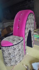 poltrona a tacco leopardata