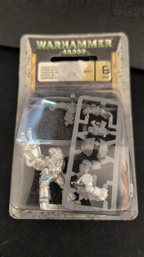 Chaos space marine champion - space,