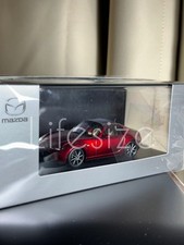 Modellino auto Mazda Mx5 miata Roadster RF pressofuso 1/43 anima rosso cristallo metallizzato 