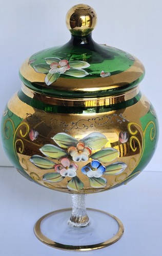 Piatto con coperchio