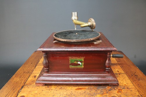 Vintage hmv gramophone wind - gramophone, up