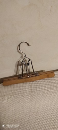 Gruccia porta pantaloni
