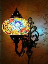 Applique da parete in mosaico