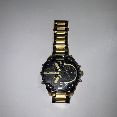 Nuovo orologio polso - polso, uomo