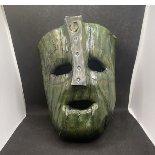 Green full face - full, the