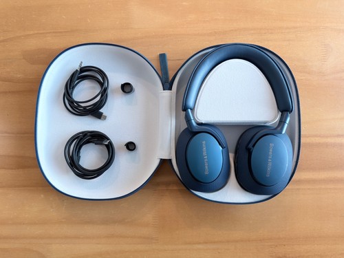 Bowers wilkins px7 - &, s2
