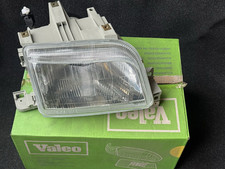 Faro proiettore anteriore