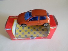 MAJORETTE FIAT PUNTO 2°SERIE SCALA 1:43 ANNO 1998