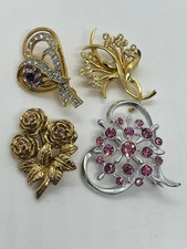 Lotto lavoro 4 spille fiori graziose scintillanti - vintage e moderne