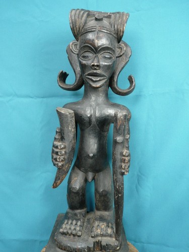 Ancienne statue chibinda - statue, /