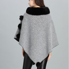 Donna Collo IN Finta Pelliccia