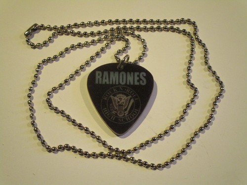Ciondolo collana a forma - gc-,