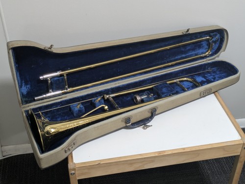 Holton tenor trombone - holton,
