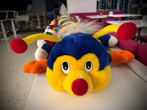 Bruco gigante peluche - di,