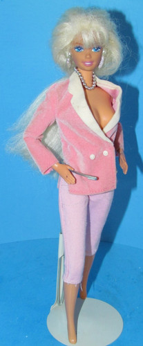 Barbie winter velvet - velvet", bambola