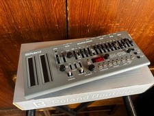 Sintetizzatore Roland SH-01A