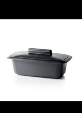 Tupperware 1,9 qt. nuovo