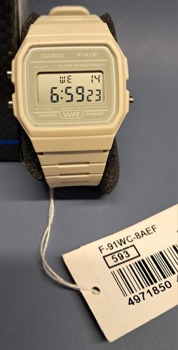 Raro orologio digitale