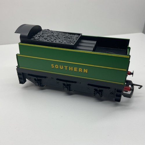 Hornby r38 battle britain - of,