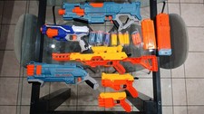 nerf usati, buone condizioni, comprende 6  armi e dardi originali. 