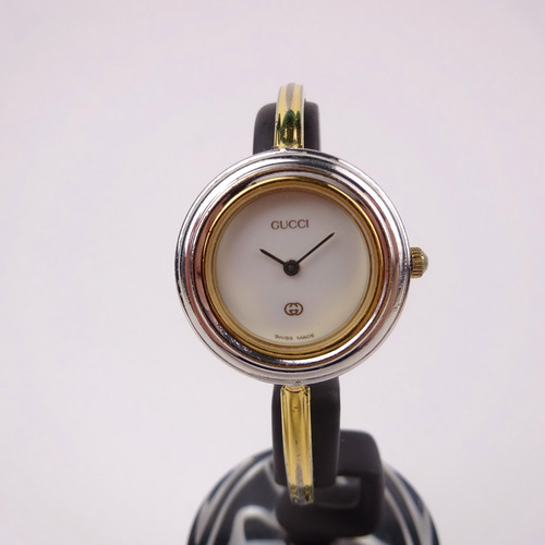 Orologio gucci 2 - 11/12.2, lunetta
