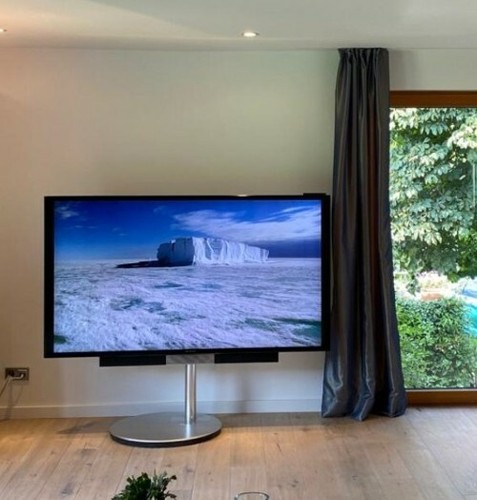 Bang olufsen beovision avant - &,