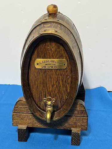 Antico decanter barile vino