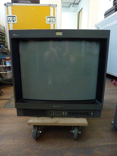 Sony pvm 2054qm crt - pvm-2054qm, 20"