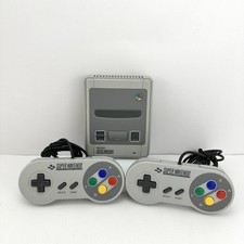 CONSOLE NINTENDO SNES MINI COMPLETA di 2 controller,alimentatore,hdmi-COME NUOVA
