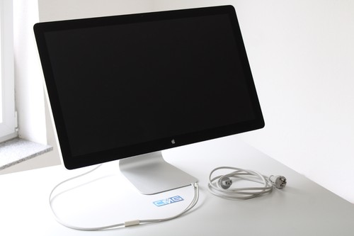Apple thunderbolt display - thunderbolt,