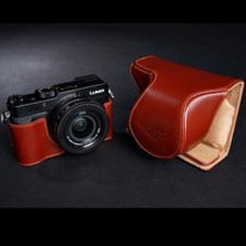 Custodia mezza cover per fotocamera Panasonic LX100 fatta a mano in vera pelle