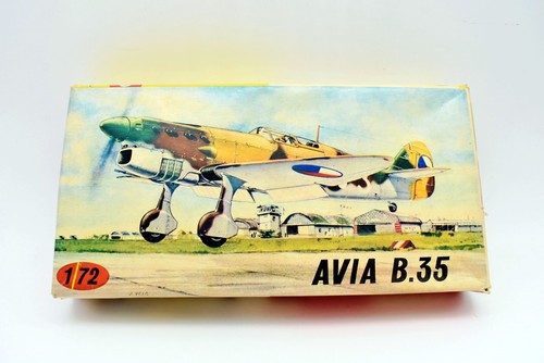 Modellino model kit montaggio