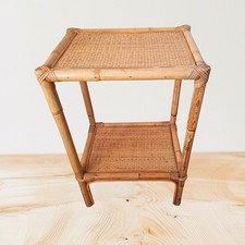 Tavolino in bambù e vimini
