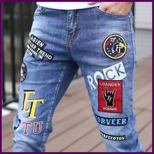 Nuevos jeans ajustados de