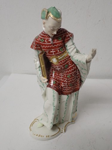 Antica statuina porcellana - in,
