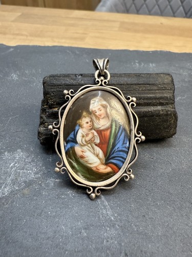 Antico ritratto religioso