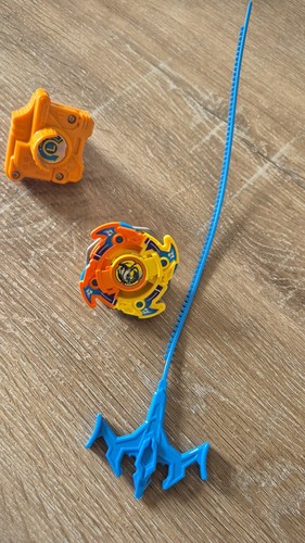 Toupie combat beyblade - de,