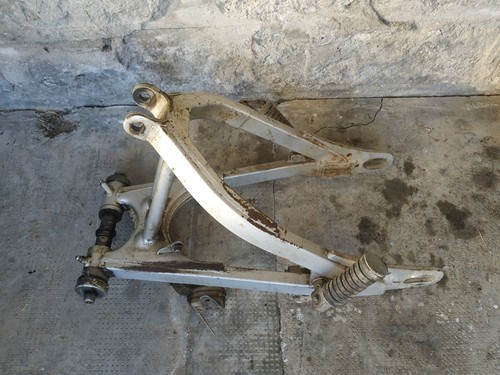 Forcellone yamaha 550 - forcellone,