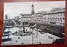 11673 CARTOLINA CAGLIARI - PIAZZA DEL CARMINE E PALAZZO DELLE POSTE NO VIAGGIATA
