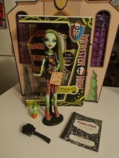 Monster High VENUS MCFLYTRAP basic eccellente mai giocata completa rara 2012 G1