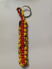 portachiavi cobra stitch giallo rosso