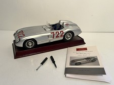 Modellino auto da collezione CMC 1:18 MB 300 SLR Mile Miglia vincitore 1955 lunghezza 25 cm