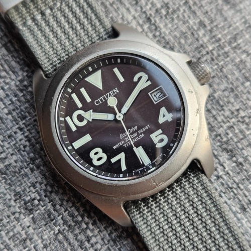 Citizen promaster ray mears - citizen,